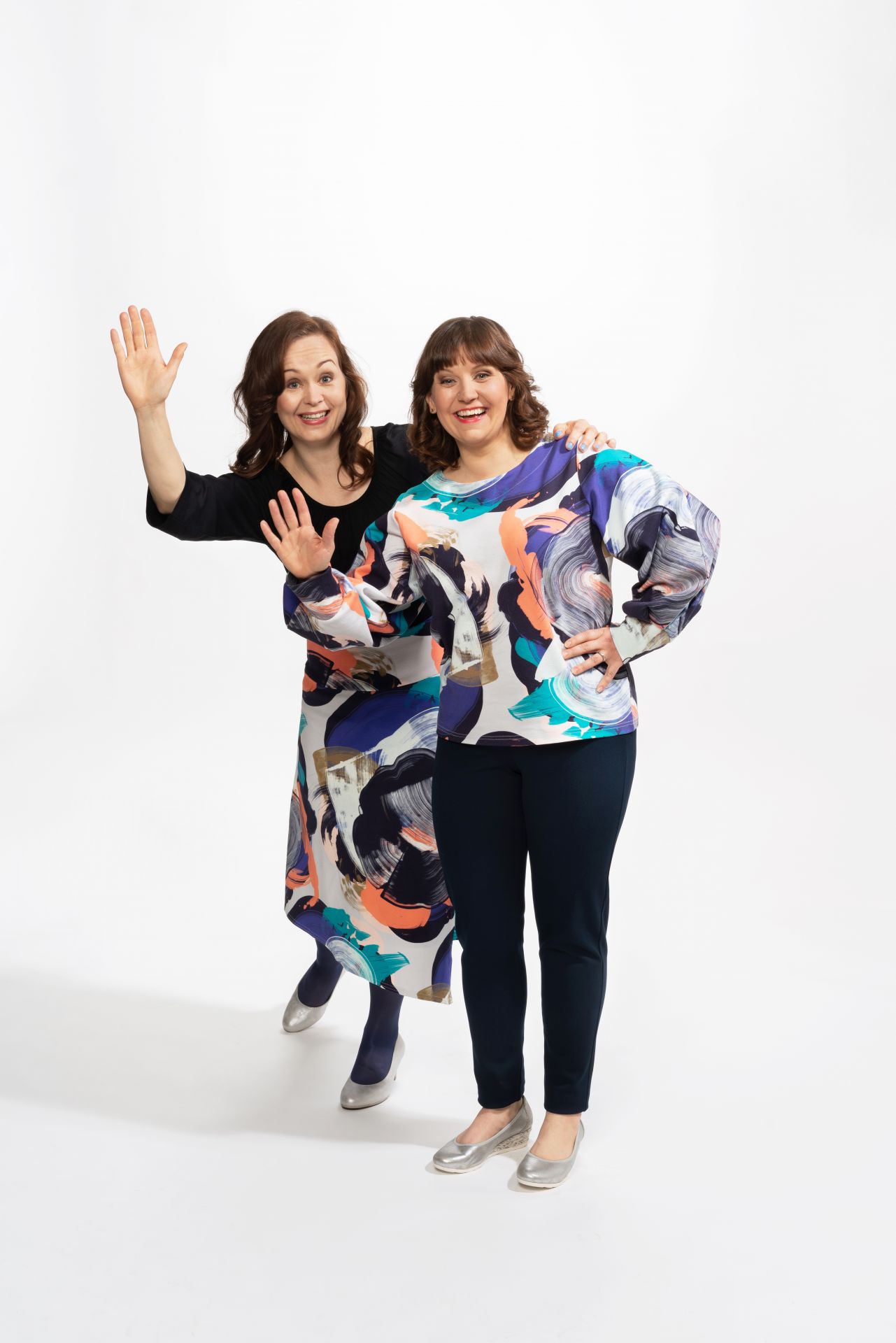 Juulia Salonen och Noona Leppinen är publikarbetare på Svenska Teatern.